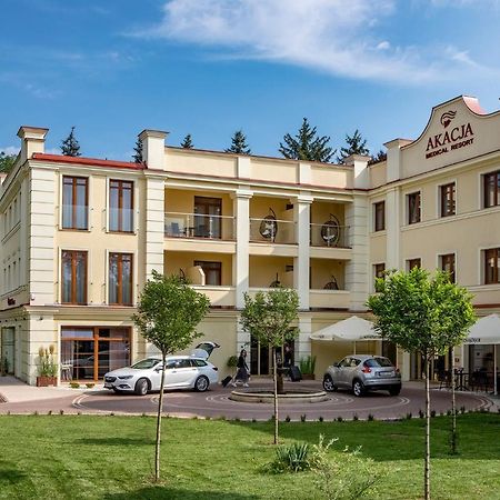 Akacja Medical Resort Цехоцинек Экстерьер фото