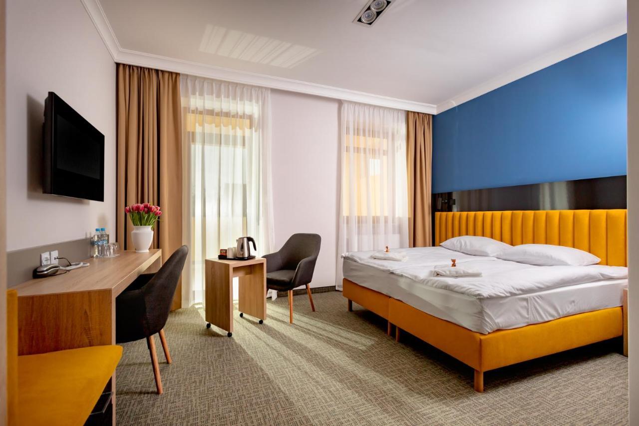 Akacja Medical Resort Цехоцинек Экстерьер фото
