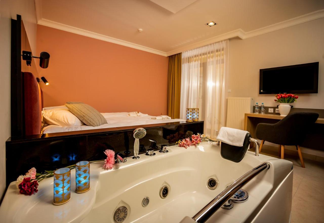 Akacja Medical Resort Цехоцинек Экстерьер фото