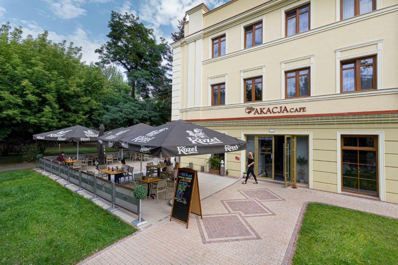 Akacja Medical Resort Цехоцинек Экстерьер фото